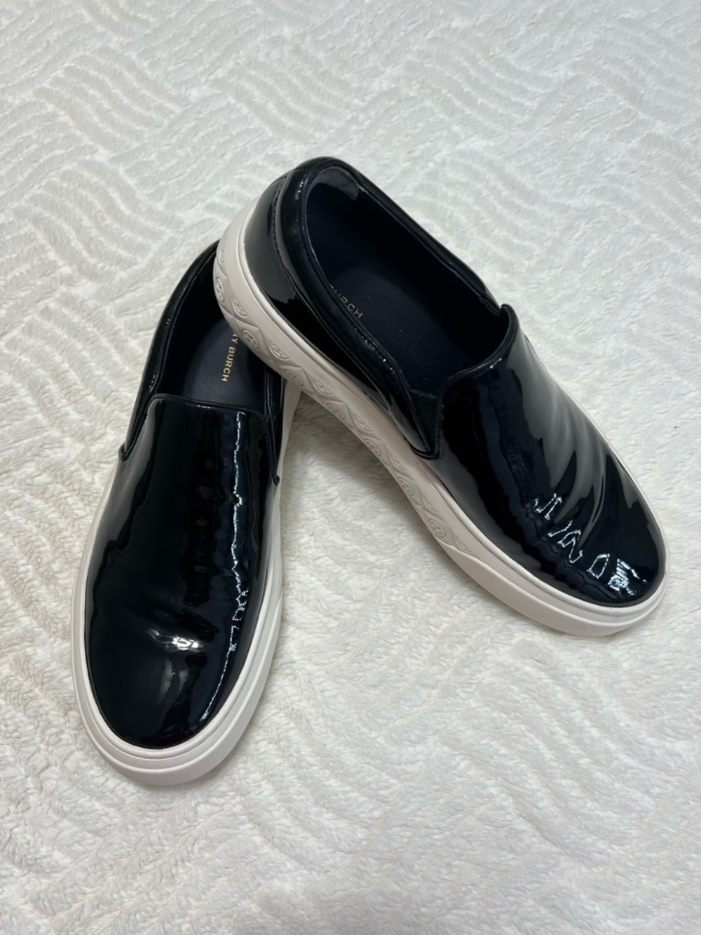 Tory Burch Ladybug Patent Leather Slip On Sneakers Black Platform Sz 9 EUC